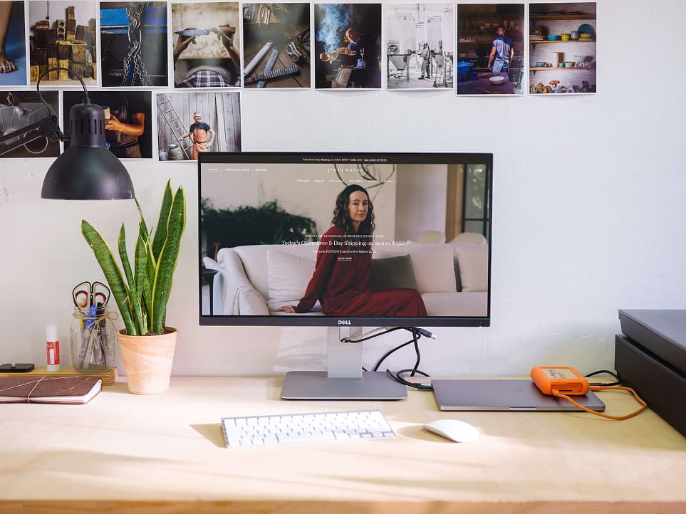 AI-Powered Generative Art and Digital Branding